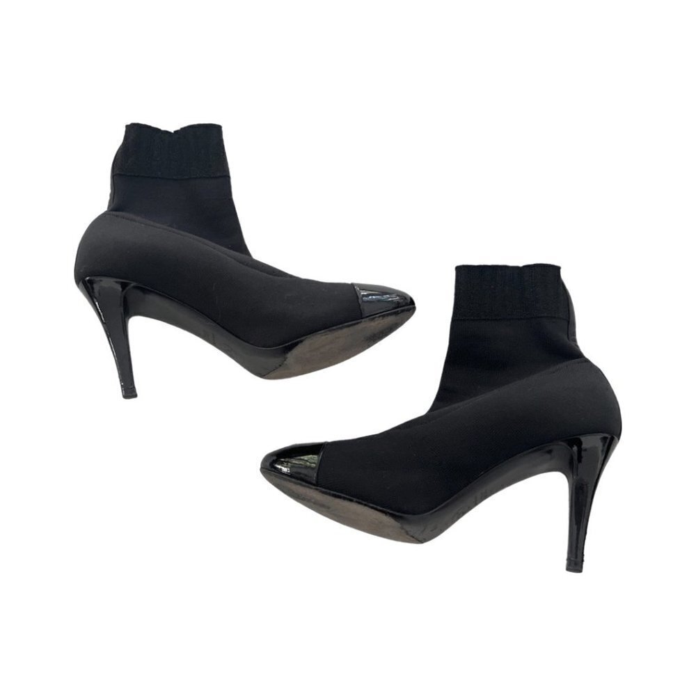Chanel black knit fabric and patent tip ankle boots size 37.5 C - Picture 3 of 9